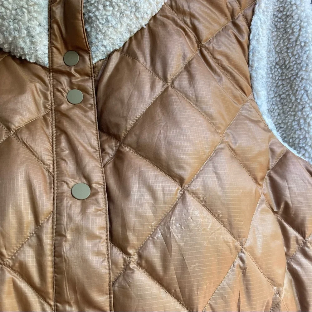 REI Brown and Cream Quilted Jacket - Picture 6 of 9